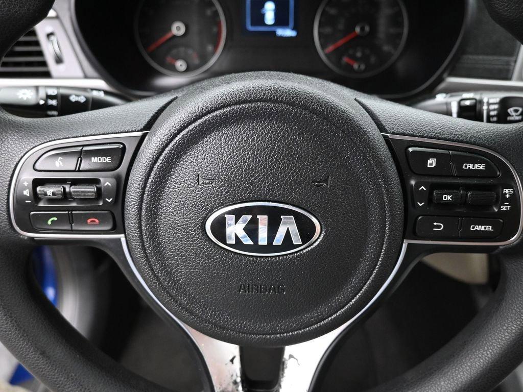 2016 Kia Optima Vehicle Photo in Marion, IA 52302