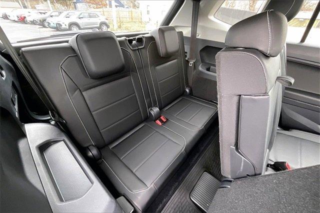 2021 Volkswagen TIGUAN Vehicle Photo in INDEPENDENCE, MO 64055-1314