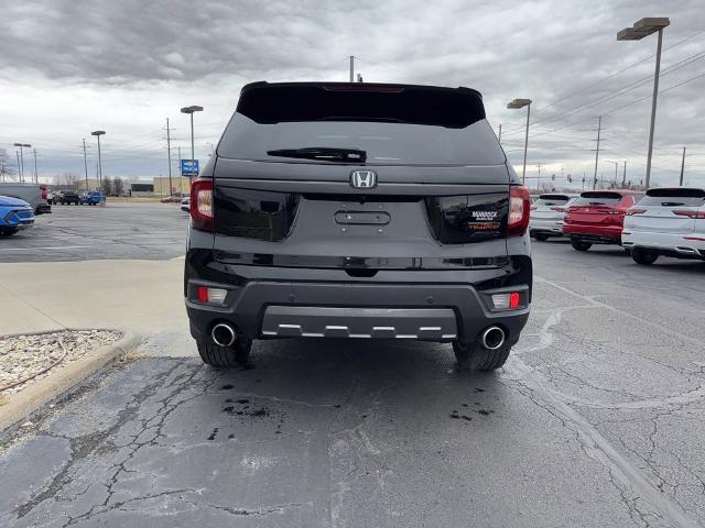 2022 Honda Passport Vehicle Photo in MANHATTAN, KS 66502-5036