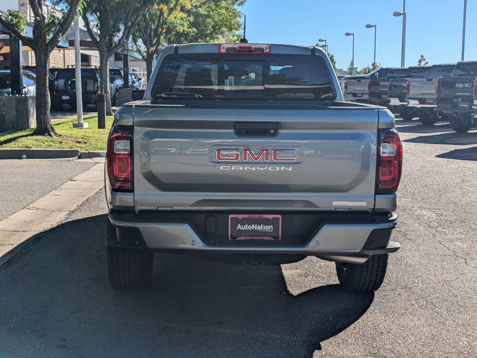 2024 GMC Canyon Vehicle Photo in LONE TREE, CO 80124-2750