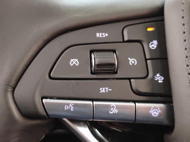 2024 Cadillac Escalade Vehicle Photo in PINEVILLE, NC 28134-8495