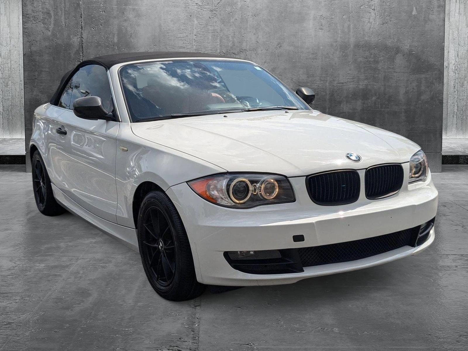 2011 BMW 128i Vehicle Photo in Miami, FL 33135