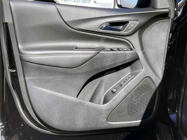 2023 Chevrolet Equinox Vehicle Photo in Roslyn, NY 11576