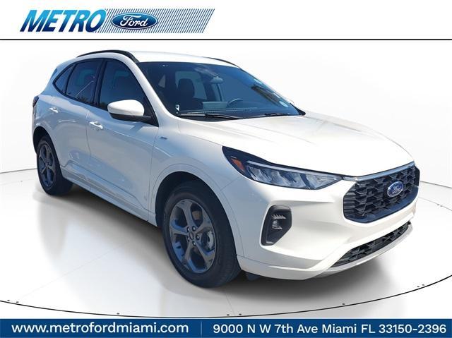 2023 Ford Escape Vehicle Photo in Miami, FL 33150-2396