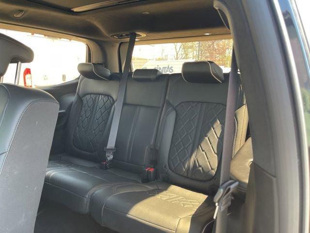 2024 Jeep Grand Wagoneer Vehicle Photo in MEDINA, OH 44256-9631