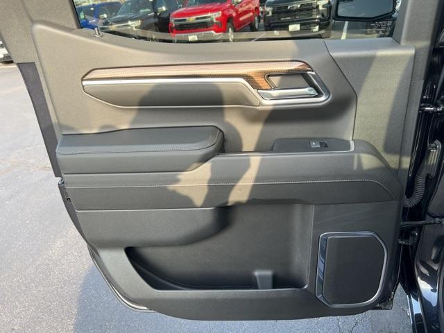 2024 Chevrolet Silverado 1500 Vehicle Photo in GREEN BAY, WI 54304-5303