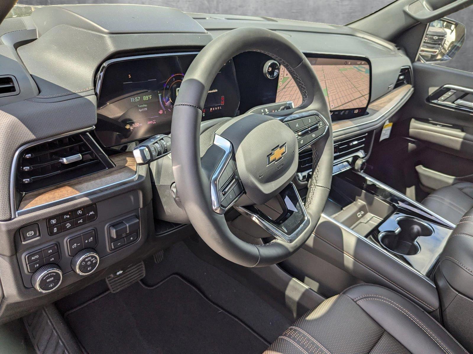 2025 Chevrolet Suburban Vehicle Photo in MIAMI, FL 33134-2699