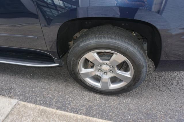 2019 Chevrolet Suburban Vehicle Photo in FAIRMONT, WV 26554-2318