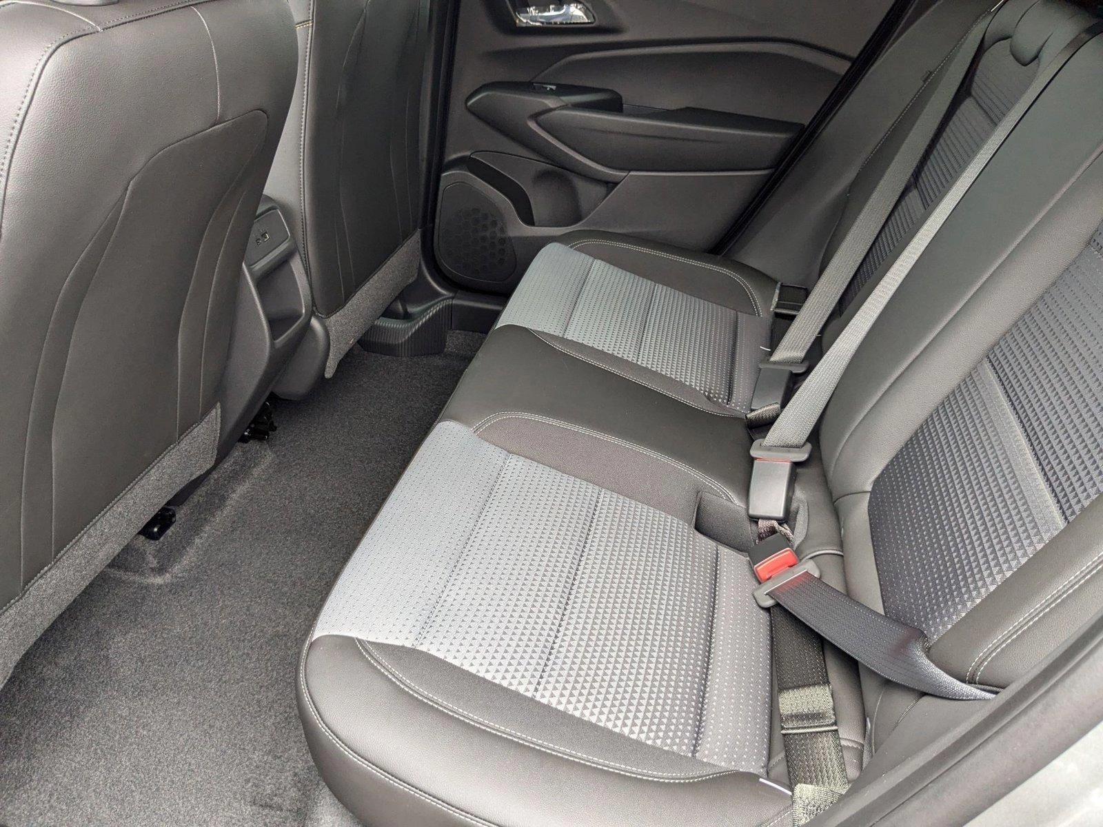 2025 Chevrolet Trax Vehicle Photo in MIAMI, FL 33134-2699