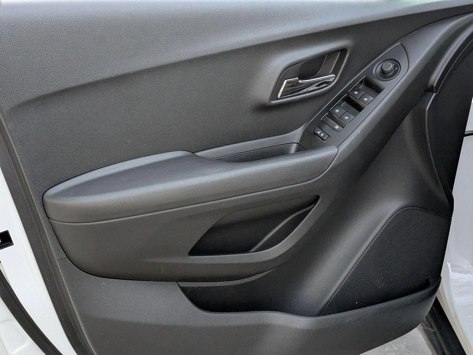 2020 Chevrolet Trax Vehicle Photo in PEMBROKE PINES, FL 33024-6534