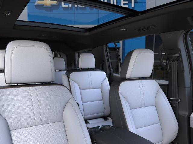 2025 Chevrolet Traverse Vehicle Photo in GILBERT, AZ 85297-0446