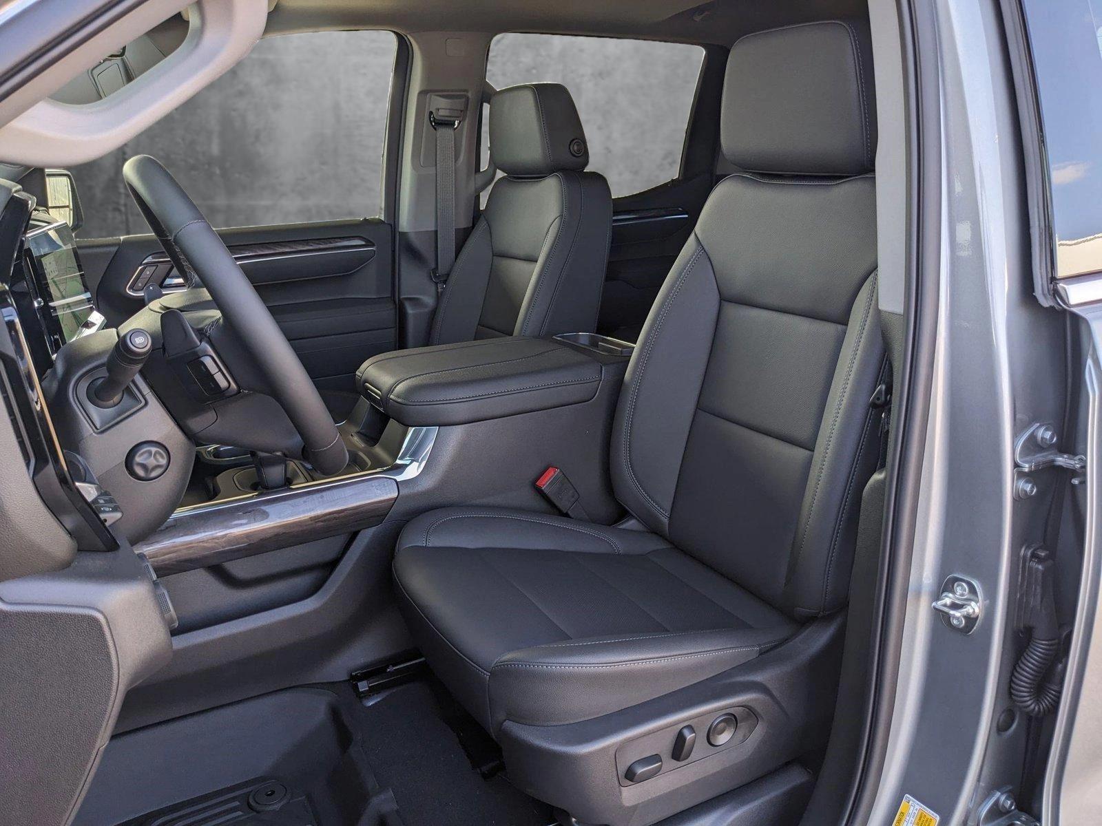 2025 Chevrolet Silverado 1500 Vehicle Photo in HOUSTON, TX 77034-5009