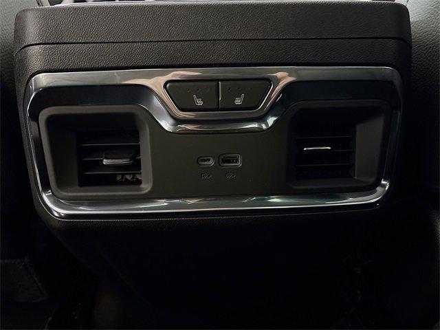 2025 GMC Sierra 2500 HD Vehicle Photo in PUYALLUP, WA 98371-4149