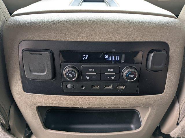 2020 GMC Yukon Vehicle Photo in BRUNSWICK, GA 31525-1881