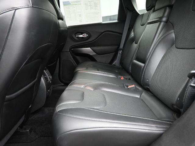 2019 Jeep Cherokee Vehicle Photo in Cedar Rapids, IA 52402