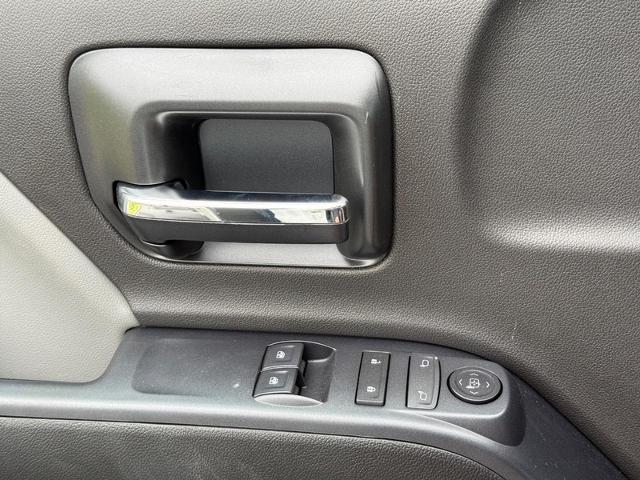 2024 Chevrolet Silverado 5500 HD Vehicle Photo in COLUMBIA, MO 65203-3903