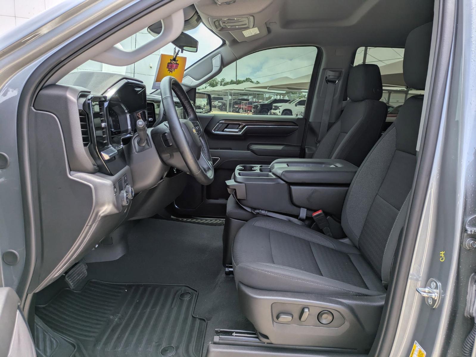 2024 Chevrolet Silverado 1500 Vehicle Photo in SELMA, TX 78154-1460