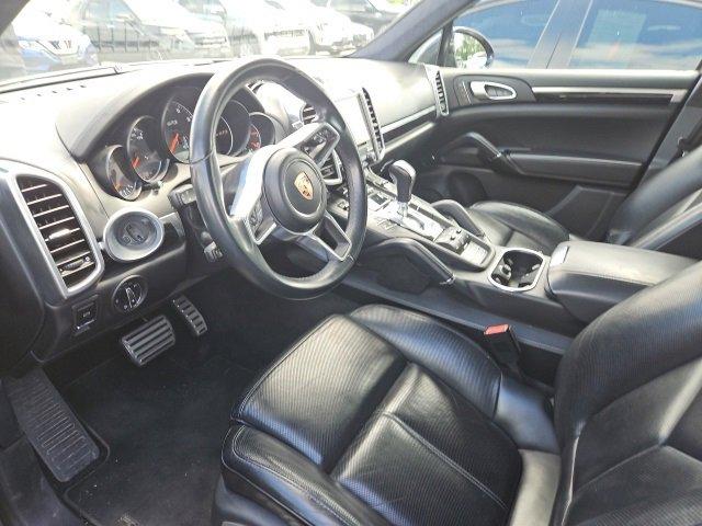 2017 Porsche Cayenne Vehicle Photo in PUYALLUP, WA 98371-4149