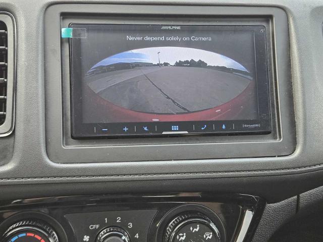2018 Honda HR-V Vehicle Photo in DENTON, TX 76210-9321