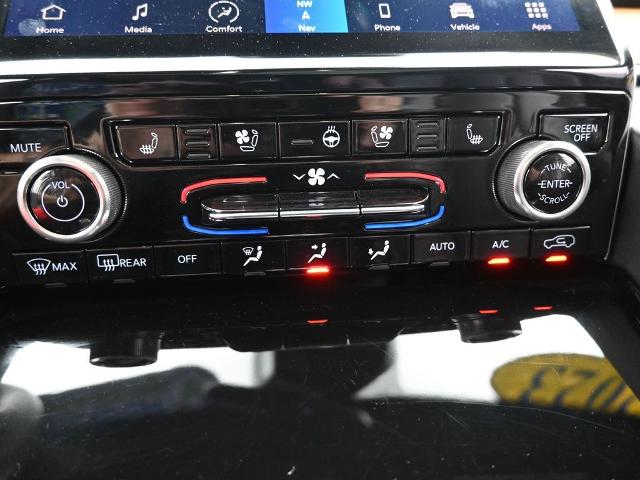 2023 Jeep Grand Cherokee 4xe Vehicle Photo in Cedar Rapids, IA 52402