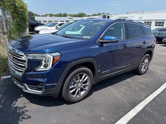 2023 GMC Terrain Vehicle Photo in TREVOSE, PA 19053-4984