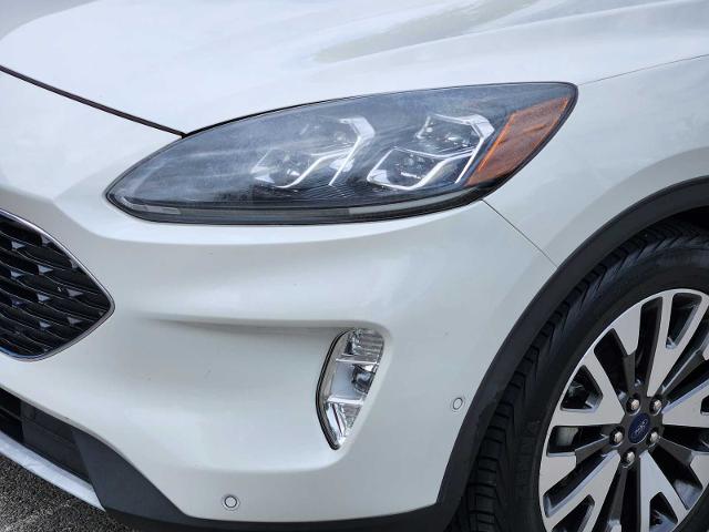 2020 Ford Escape Vehicle Photo in DENTON, TX 76210-9321