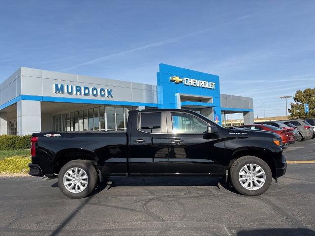 2025 Chevrolet Silverado 1500 Vehicle Photo in MANHATTAN, KS 66502-5036