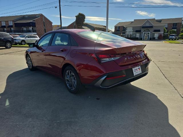 2024 Hyundai ELANTRA Vehicle Photo in LAFAYETTE, LA 70503-4541