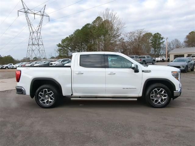 2024 GMC Sierra 1500 Vehicle Photo in ALBERTVILLE, AL 35950-0246