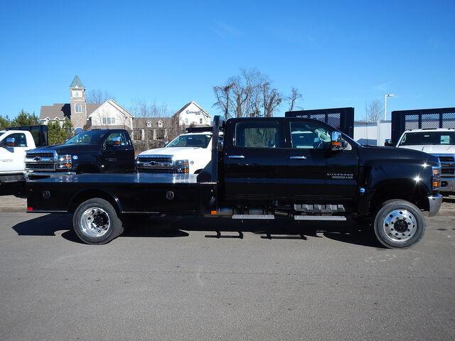 2024 Chevrolet Silverado 5500 HD Vehicle Photo in JASPER, GA 30143-8655