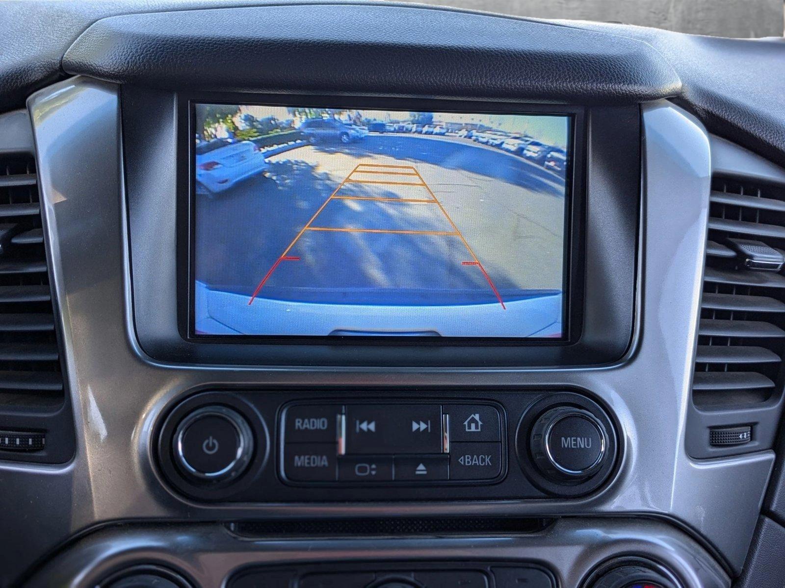 2017 Chevrolet Tahoe Vehicle Photo in VALENCIA, CA 91355-1705