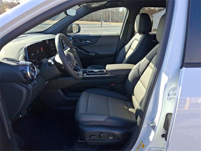 2025 Chevrolet Equinox Vehicle Photo in BERLIN, MD 21811-1121