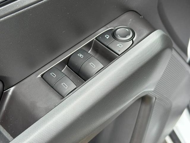 2025 Chevrolet Colorado Vehicle Photo in COLUMBIA, MO 65203-3903