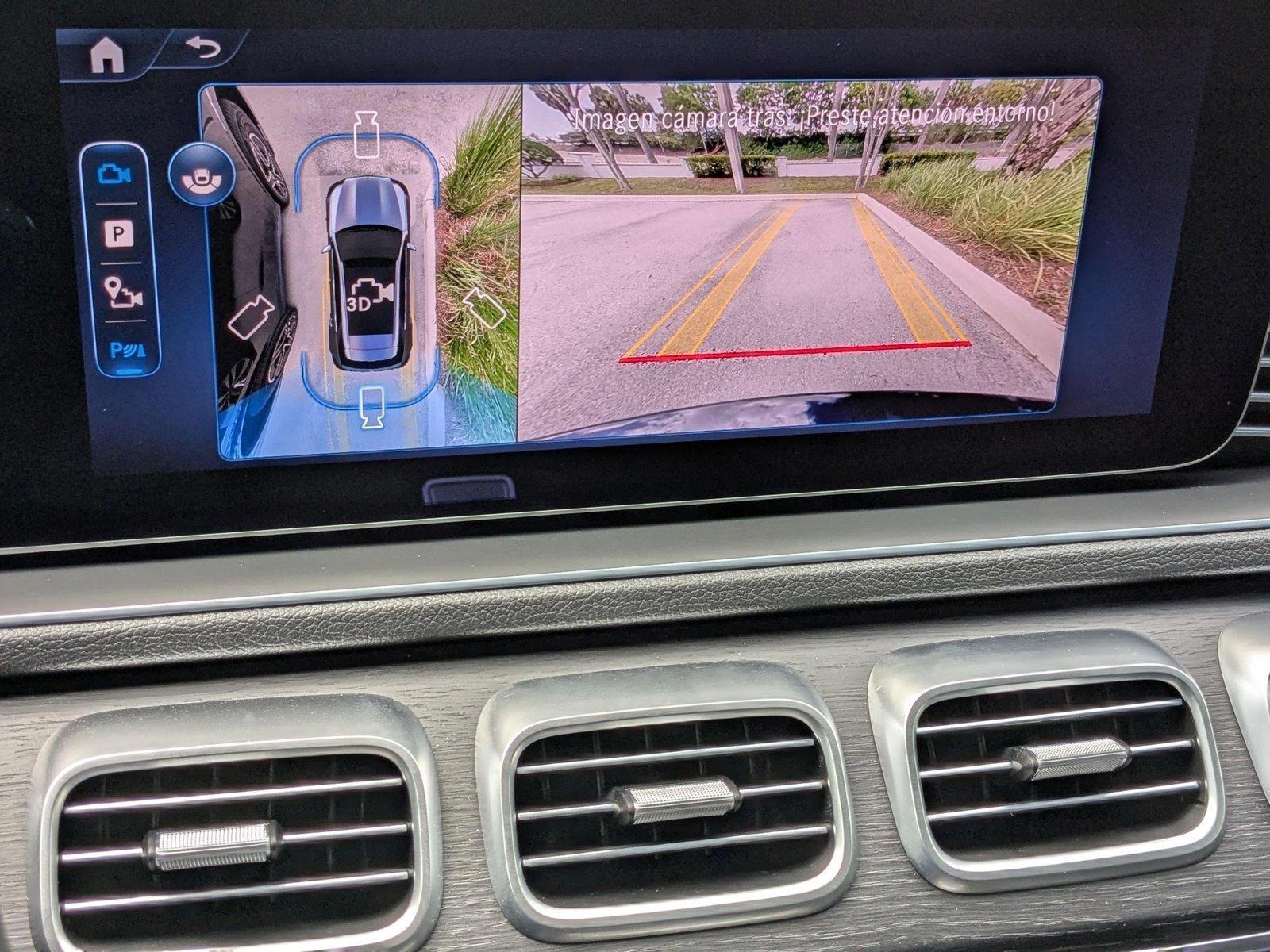 2025 Mercedes-Benz GLE Vehicle Photo in Miami, FL 33169