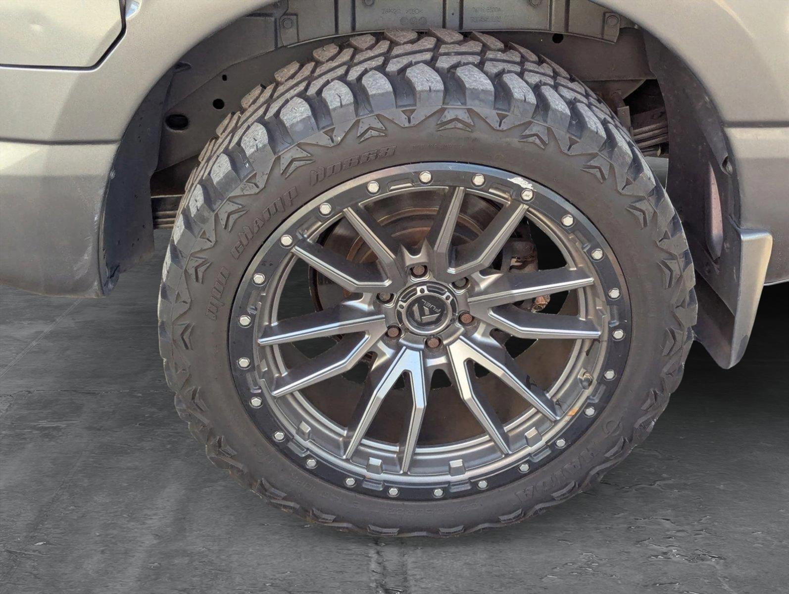 2017 Nissan Titan Vehicle Photo in GREENACRES, FL 33463-3207