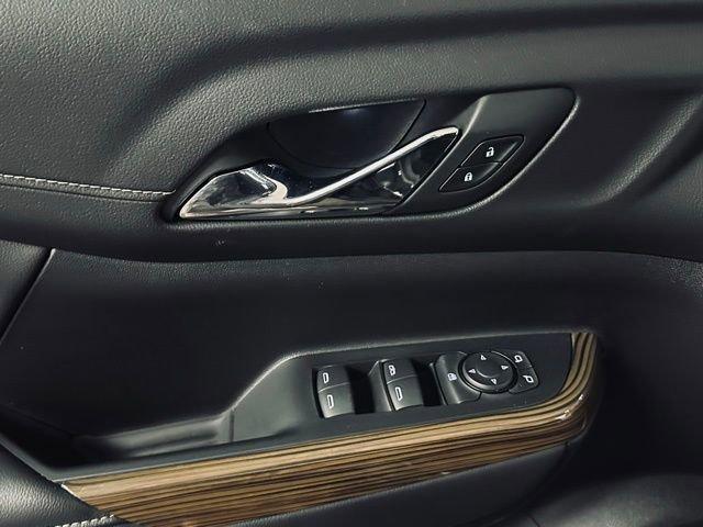 2023 GMC Acadia Vehicle Photo in MEDINA, OH 44256-9631