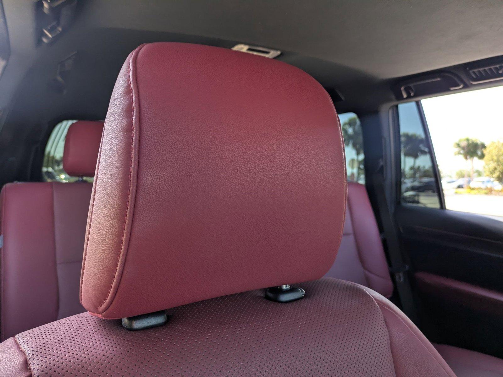 2023 Lexus GX 460 Vehicle Photo in Sarasota, FL 34231