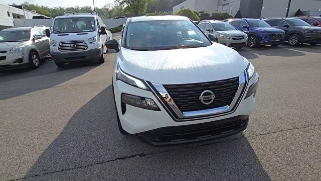 2021 Nissan Rogue Vehicle Photo in Pleasant Hills, PA 15236