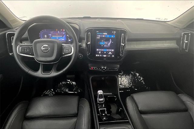 2024 Volvo XC40 Vehicle Photo in Grapevine, TX 76051