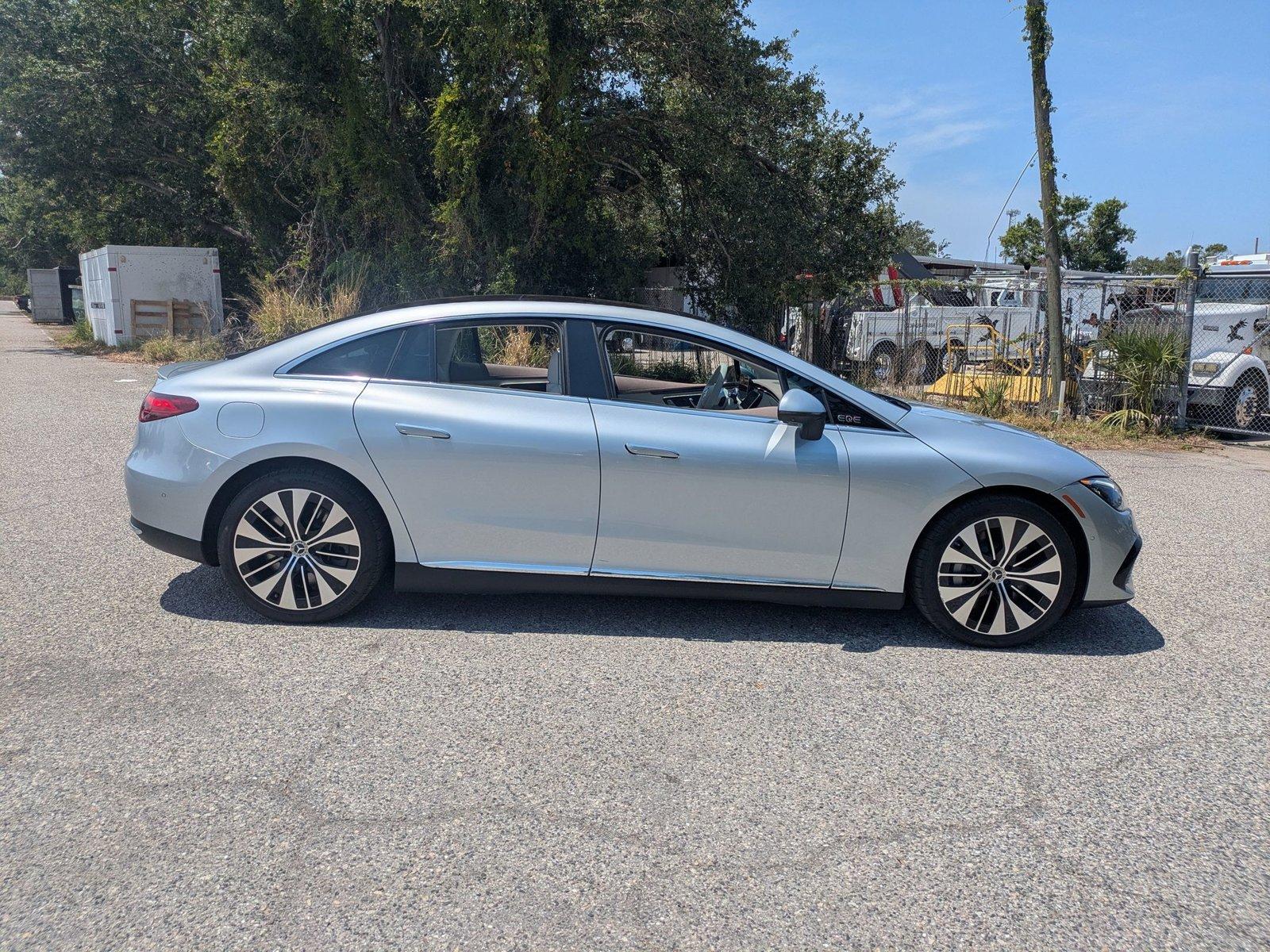 2024 Mercedes-Benz EQE Vehicle Photo in Sarasota, FL 34231
