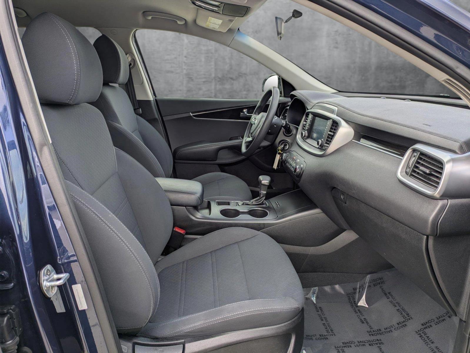 2019 Kia Sorento Vehicle Photo in Tustin, CA 92782