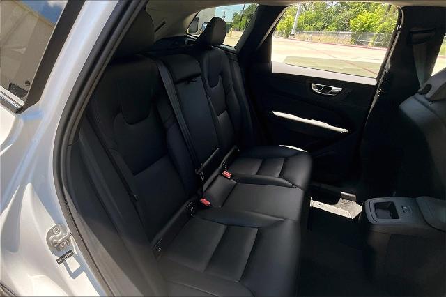 2025 Volvo XC60 Vehicle Photo in Houston, TX 77007