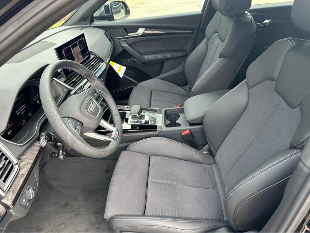 2025 Audi SQ5 Vehicle Photo in HOUSTON, TX 77090