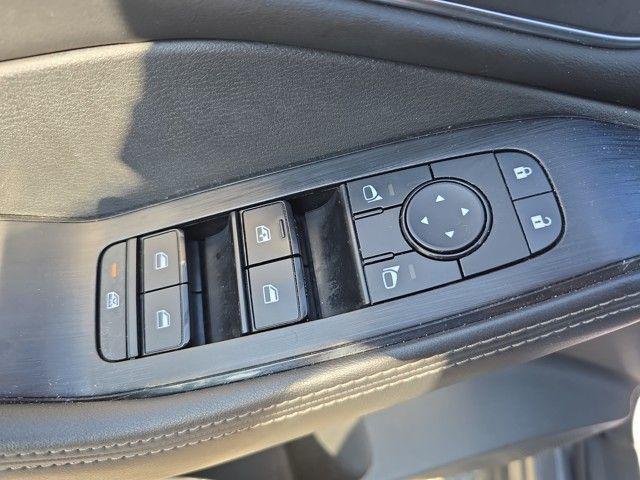 2021 Nissan Rogue Vehicle Photo in Pleasant Hills, PA 15236