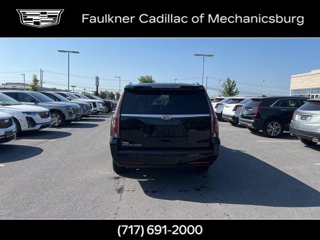 2017 Cadillac Escalade ESV Vehicle Photo in MECHANICSBURG, PA 17050-1707