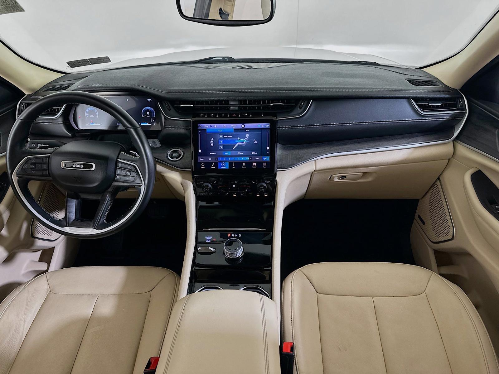 2021 Jeep Grand Cherokee L Vehicle Photo in Langhorne, PA 19047