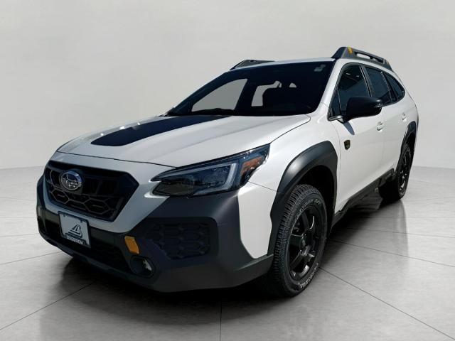 2025 Subaru Outback Vehicle Photo in Green Bay, WI 54304