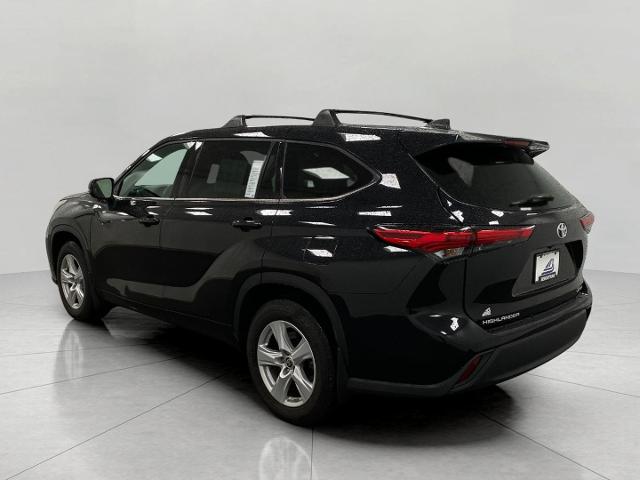 2022 Toyota Highlander Vehicle Photo in Appleton, WI 54913