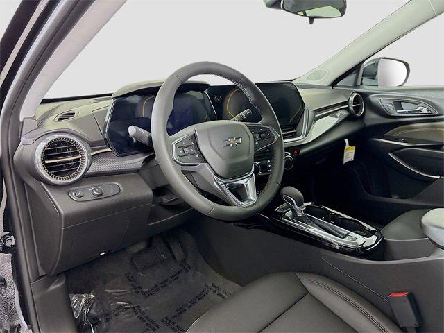 2025 Chevrolet Trax Vehicle Photo in PUYALLUP, WA 98371-4149