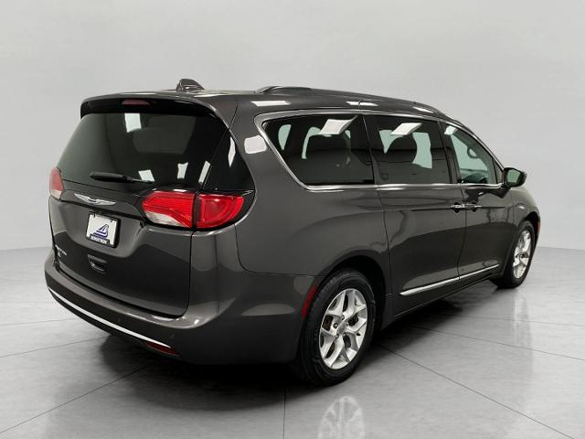 2017 Chrysler Pacifica Vehicle Photo in Appleton, WI 54913